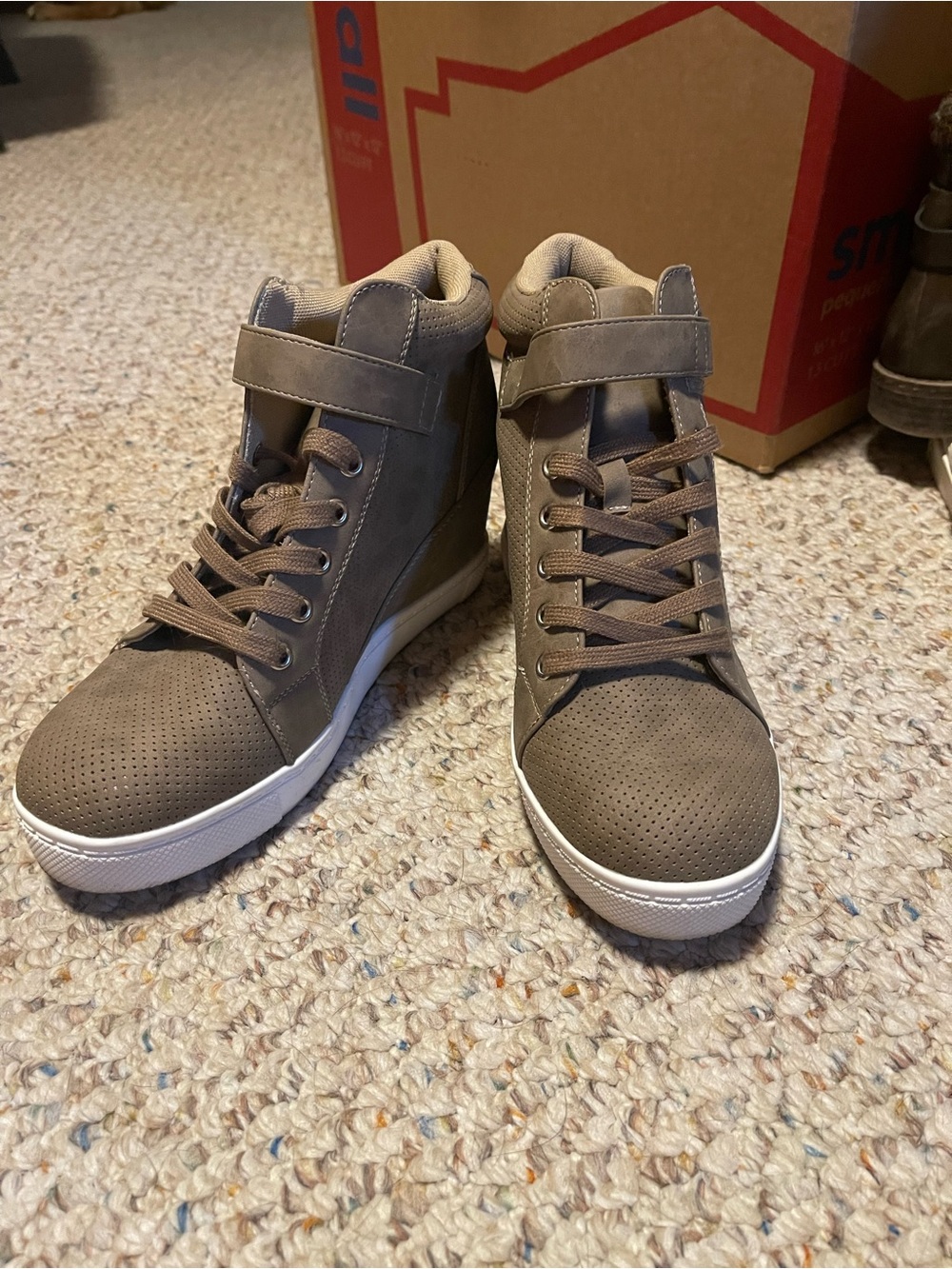 Womens High-Top wedged Casual Sneakers in Taupe